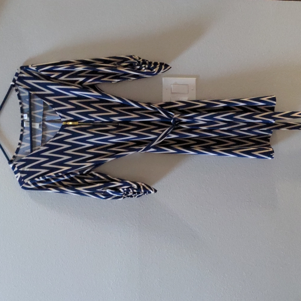 Blue geometric knee length dress